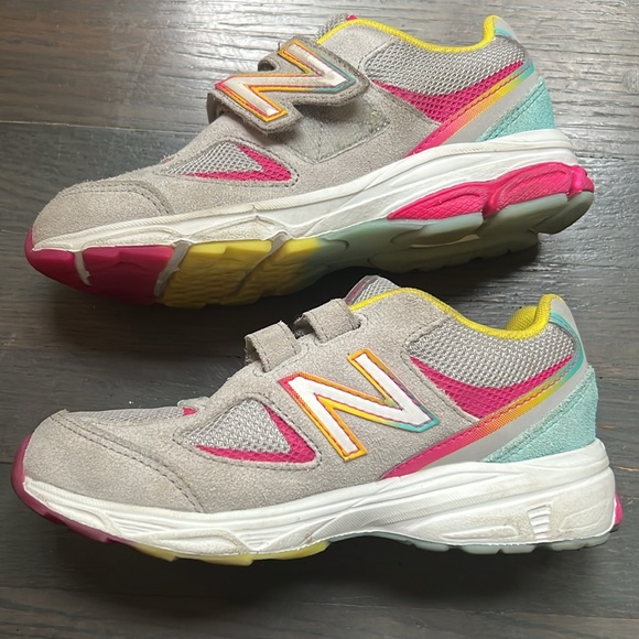 Kids New Balance sz 1 - Picture 3 of 6